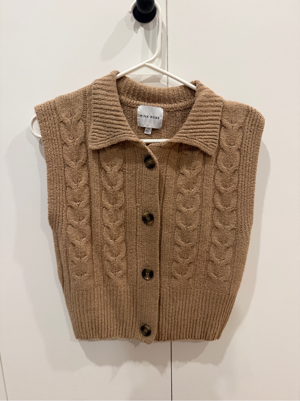 Pink Rose Cable Knit Sleeveless Cardigan Vest in Camel/Tan